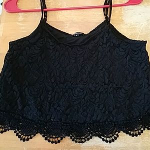 Black lacey crop top